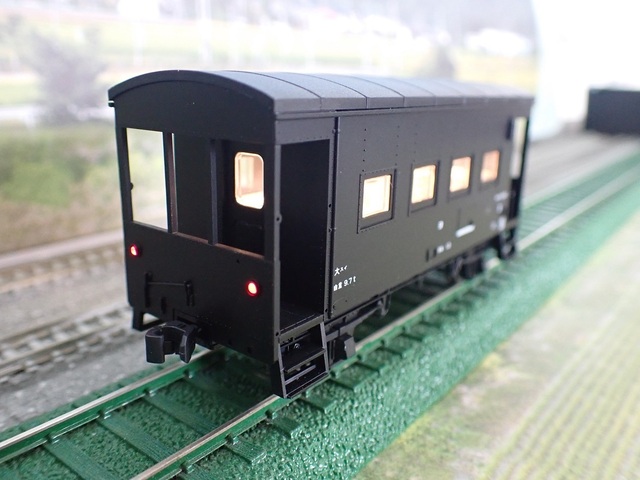 P5041010-1.jpg